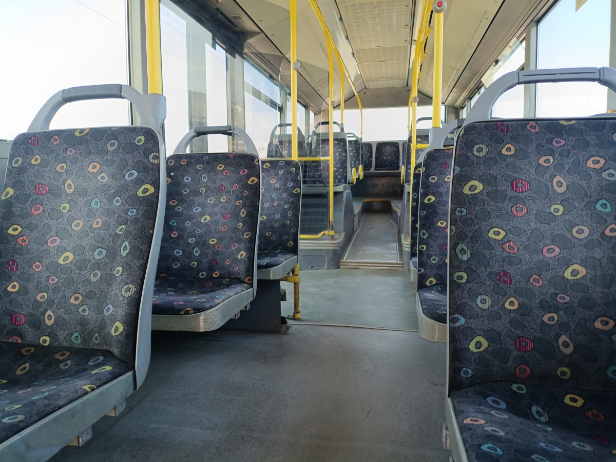 � 527 �� 33